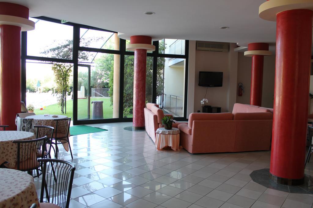 Nettuno Aparthotel Peschiera del Garda