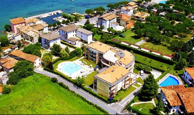 Nettuno Aparthotel 3*
